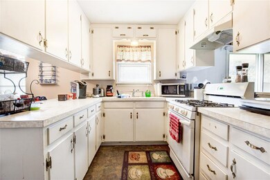 1408 Roberts Ave, Cleburne, TX 76033 - photo 7