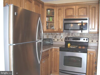 801 S Chester Rd unit 402, Swarthmore, PA 19081 - photo 5