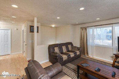 04-Living Room_3017