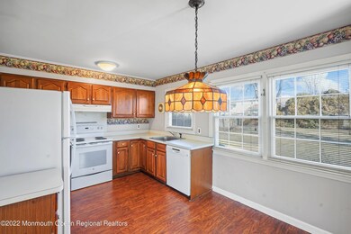 105 hemlock kitchen 2