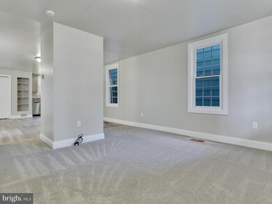 17 S Virginia Ave, Brunswick, MD 21716 - photo 5
