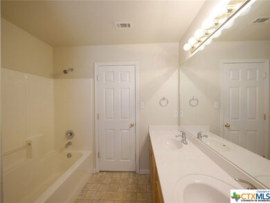 3103 Yaupon Rd unit A, Copperas Cove, TX 76522 - photo 7