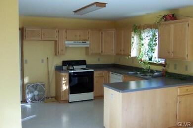 42 Maltese Rd, Effort, PA 18330 - photo 7