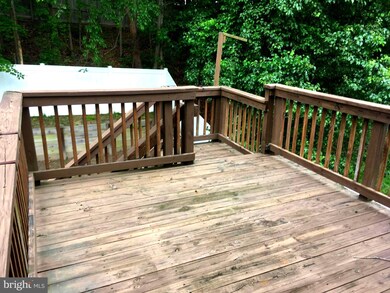 1146 Splashing Brook Dr, Abingdon, MD 21009 - photo 3