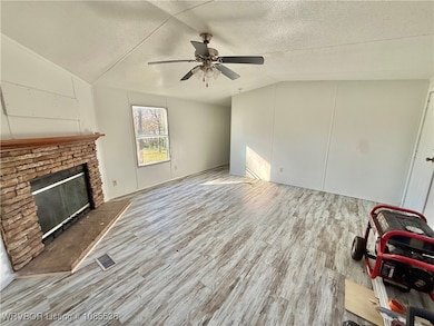 205 Arnall St, Poteau, OK 74953 - photo 4