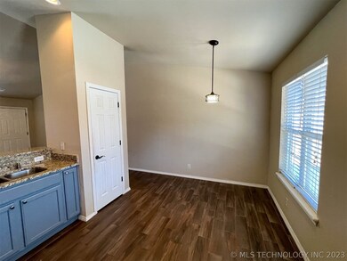 8611 S 264th Ave E, Broken Arrow, OK 74014 - photo 5