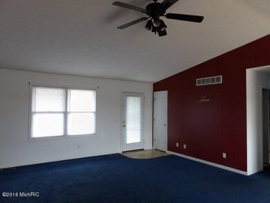 2484 E State Rd living room