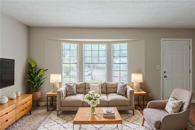 5207 Shawn Ln, Stone Mountain, GA 30088 - photo 2