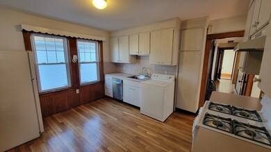 20 Wyvern St unit 2, Roslindale, MA 02131 - photo 6