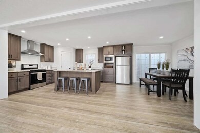 10 Beth Dr, Concord, NH 03303 - photo 2