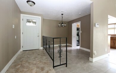 4107 Ravine Dr, Friendswood, TX 77546 - photo 4