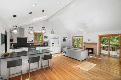 535 Prentice St, Holliston, MA 01746 - photo 3