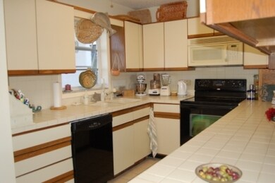 Main Unit Kitchen