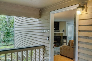 23911 12th Place S unit 2407, Des Moines, WA 98198 - photo 3
