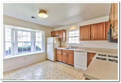 225 Mohican Ln, Little Egg Harbor Township, NJ 08087 - photo 5