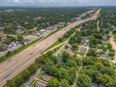 2624 E Admiral Blvd, Tulsa, OK 74110 - photo 2