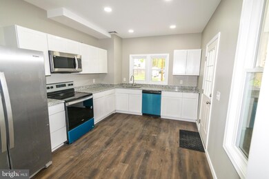 117 N Church St, Waynesboro, PA 17268 - photo 5