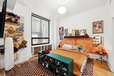 50 Pine St unit 4N, New York, NY 10005 - photo 6