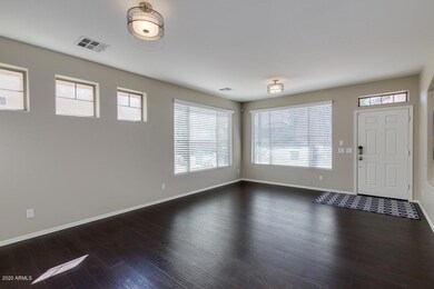 3084 S Lois Ln, Gilbert, AZ 85295 - photo 7