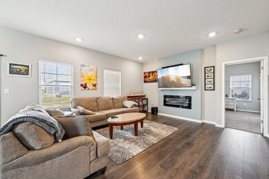 1138 Gelbray Dr, Obetz, OH 43207 - photo 4