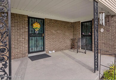 10101 Fairmount Rd, Louisville, KY 40291 - photo 3
