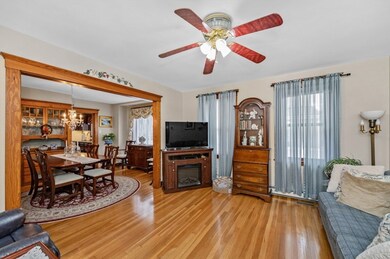 43 Jefferson Ave, Everett, MA 02149 - photo 4