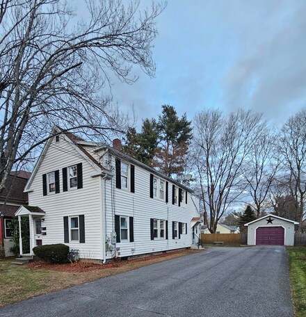 10 Maple St, Westbrook, ME 04092