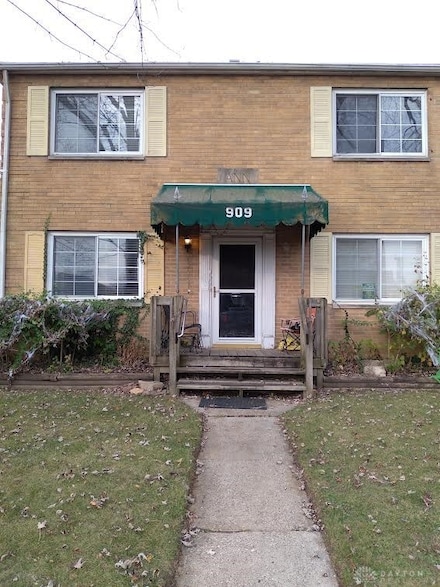 909 Highridge Ave, Dayton, OH 45420