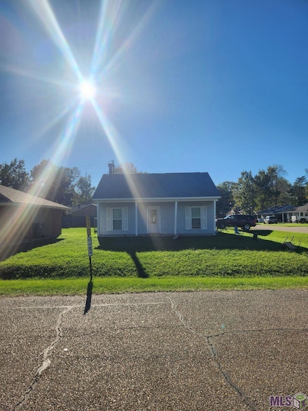8704 Montclair St, Denham Springs, LA 70726