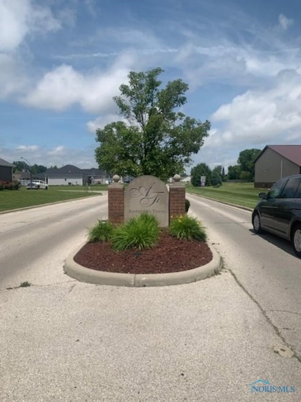 109 Ashberry Way, Swanton, OH 43558