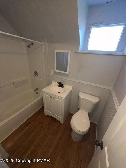 748 River St Unit 3, Scranton, PA 18505