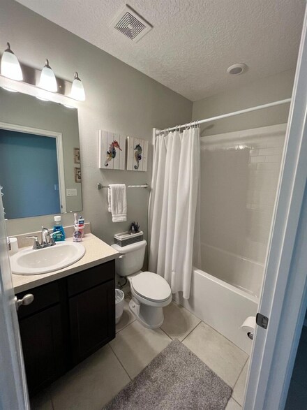 1973 SW Libra Ln, Port Saint Lucie, FL 34984