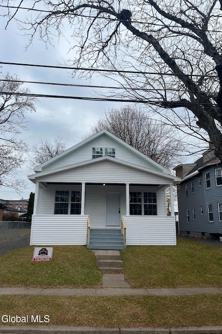 87 Kent St, Albany, NY 12206