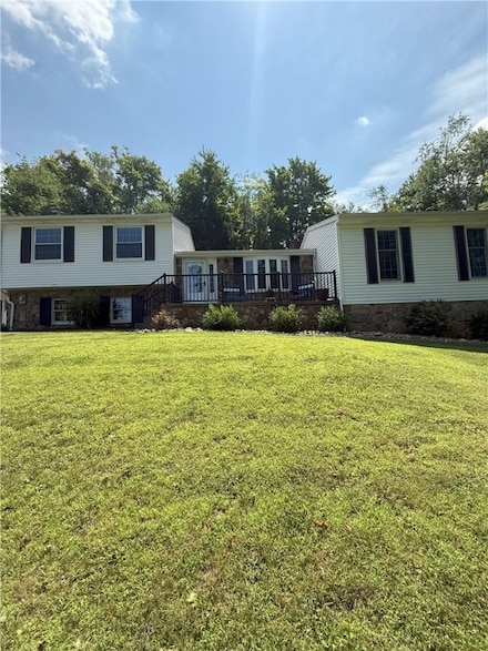 128 Honey Suckle Ln, Greensburg, PA 15601