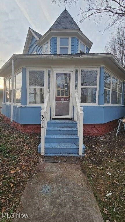 324 W Main Rd, Conneaut, OH 44030