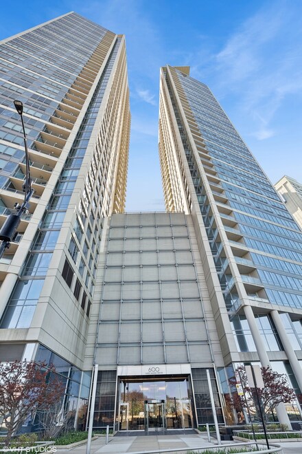 600 N Lake Shore Dr Unit 1408, Chicago, IL 60611