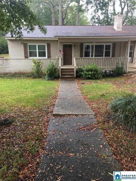 220 Craddock Ave, Sylacauga, AL 35150