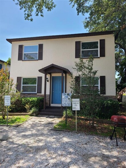 7208 S Kissimmee St, Tampa, FL 33616