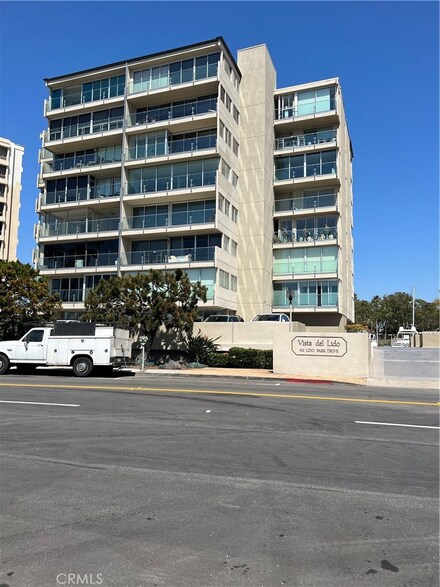 611 Lido Park Dr Unit 2A, Newport Beach, CA 92663
