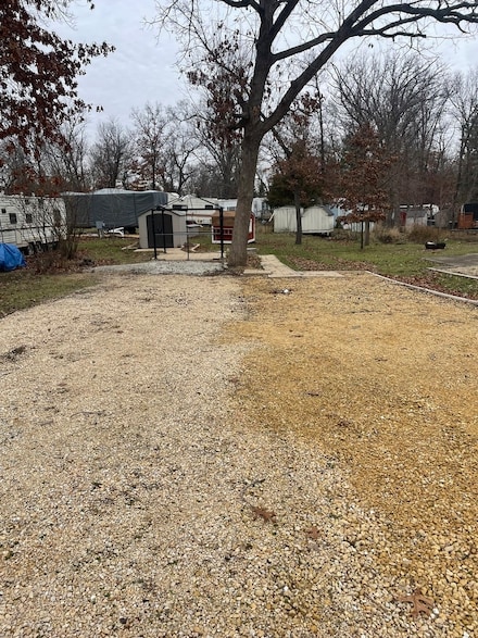 7-109 Woodhaven Lakes, Sublette, IL 61367