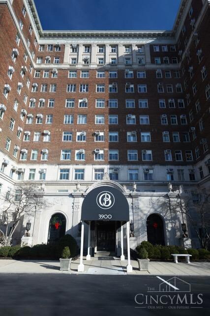 3900 Rose Hill Ave Unit 802A, Cincinnati, OH 45229