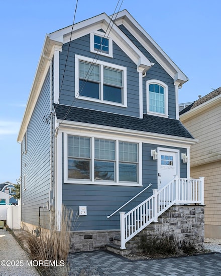 74 2nd Ave, Manasquan, NJ 08736