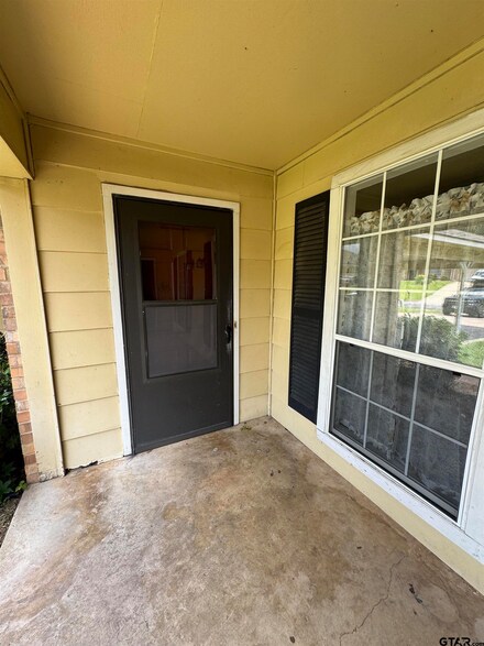 4302 Edinburgh Dr, Tyler, TX 75703