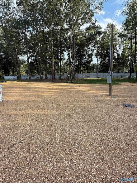 4 County Road 115 Unit 4, Cedar Bluff, AL 35959