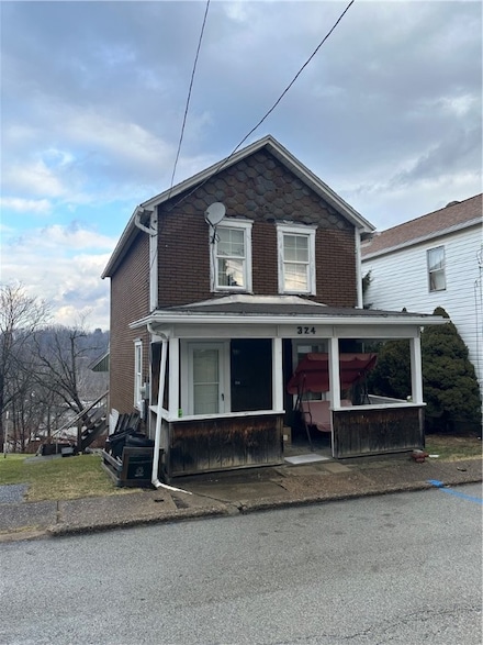 324 Chestnut St, Vandergrift, PA 15690