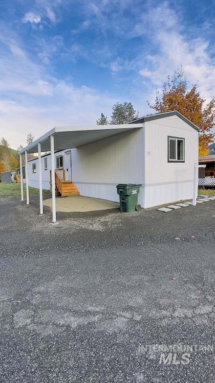 10 Kamloop Ln, Orofino, ID 83544