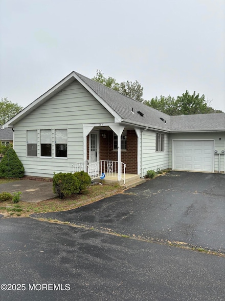 68 D Yorktowne Pkwy, Manchester Township, NJ 08759