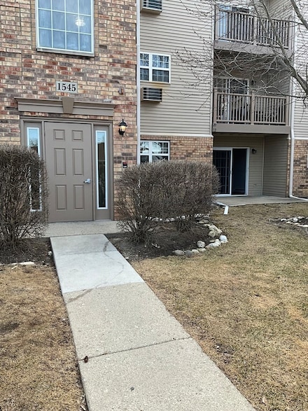 1545 W Crystal Rock Ct Unit 1D, Round Lake, IL 60073