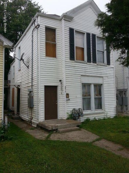 2810 S 4th St, Louisville, KY 40208