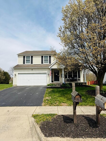 438 Flat River St, Pickerington, OH 43147